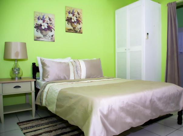 St. George's Silver View Apartments מראה חיצוני תמונה