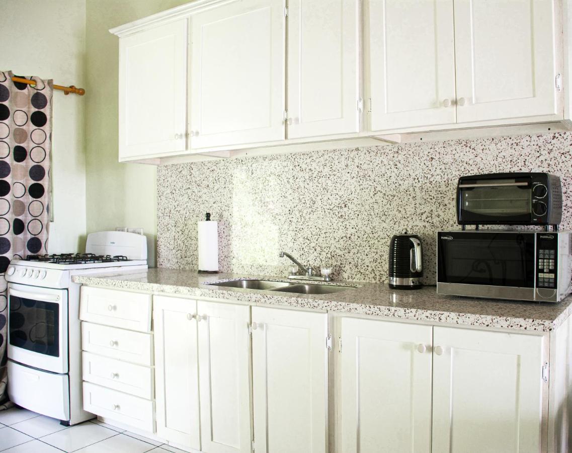 St. George's Silver View Apartments מראה חיצוני תמונה