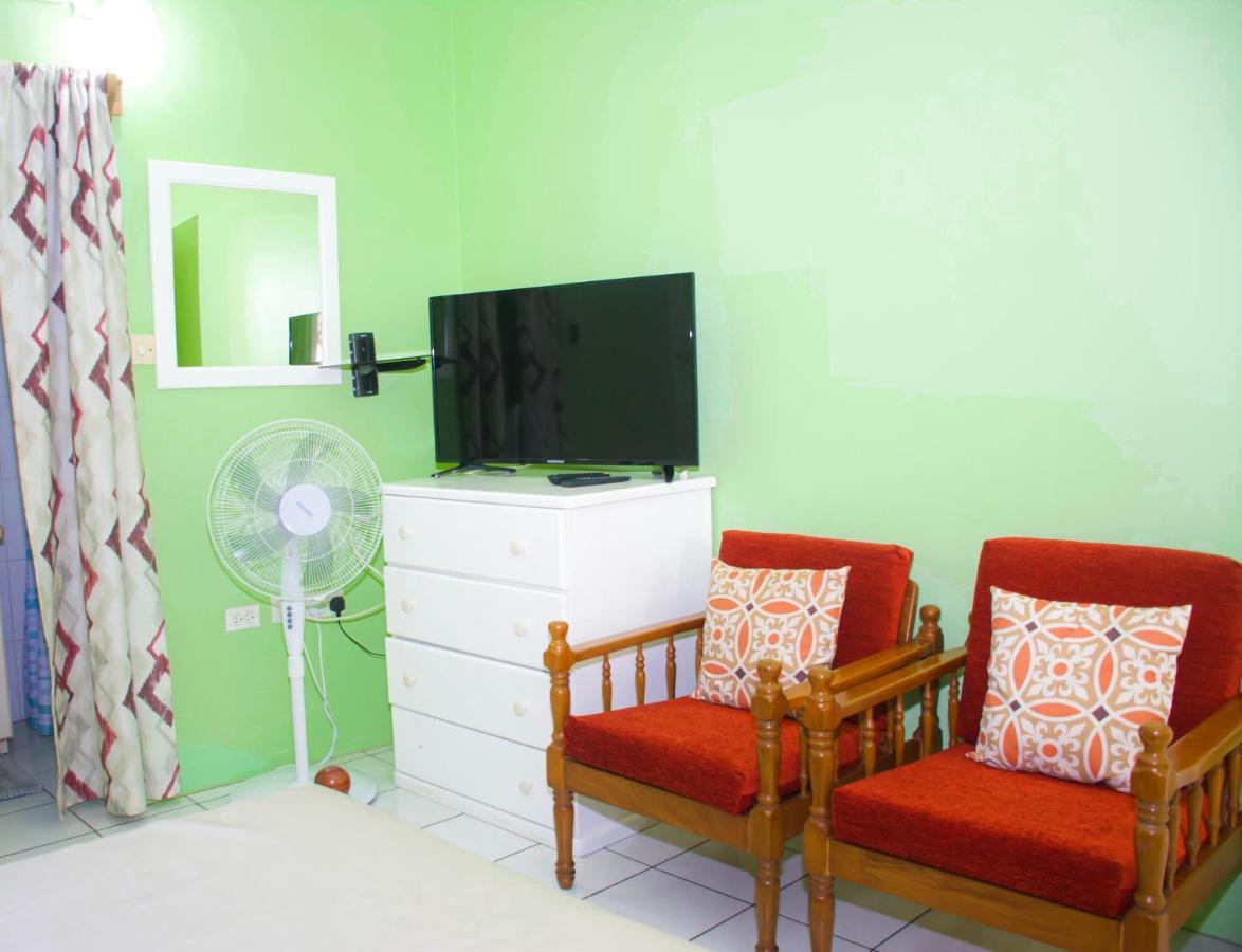 St. George's Silver View Apartments מראה חיצוני תמונה