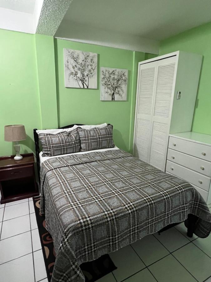 St. George's Silver View Apartments מראה חיצוני תמונה
