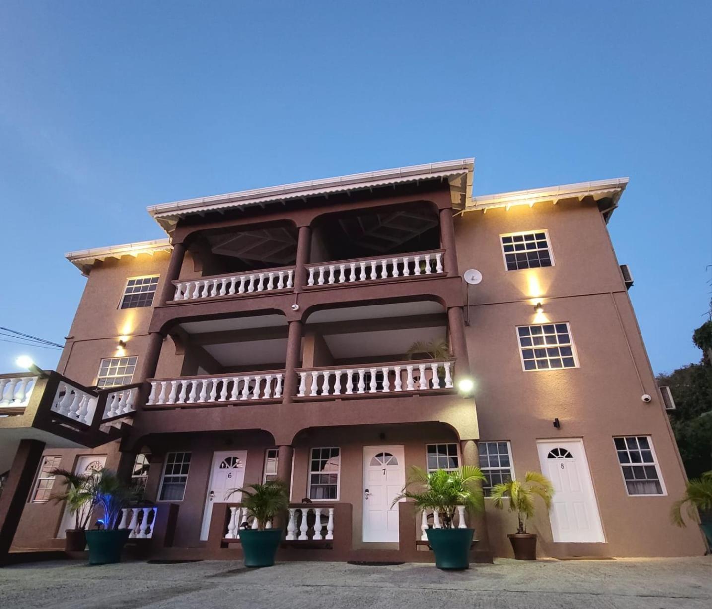 St. George's Silver View Apartments מראה חיצוני תמונה