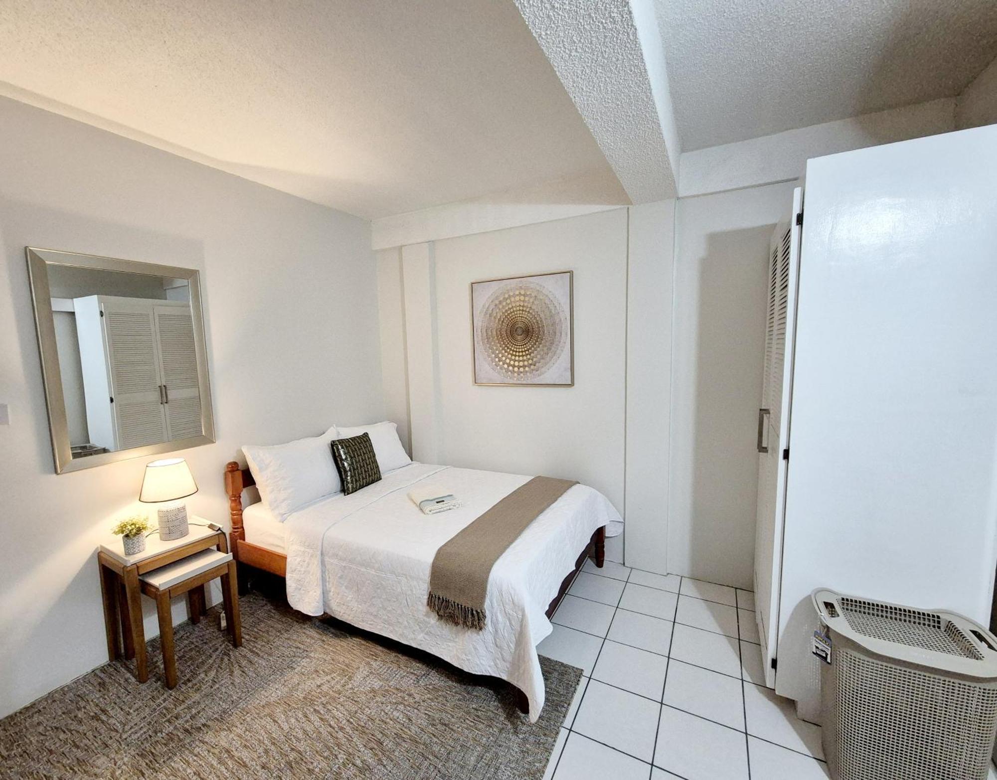 St. George's Silver View Apartments מראה חיצוני תמונה